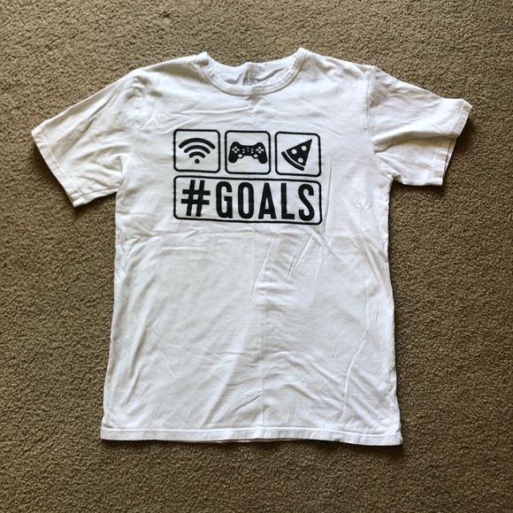 Boys XXL children’s place #goals tee